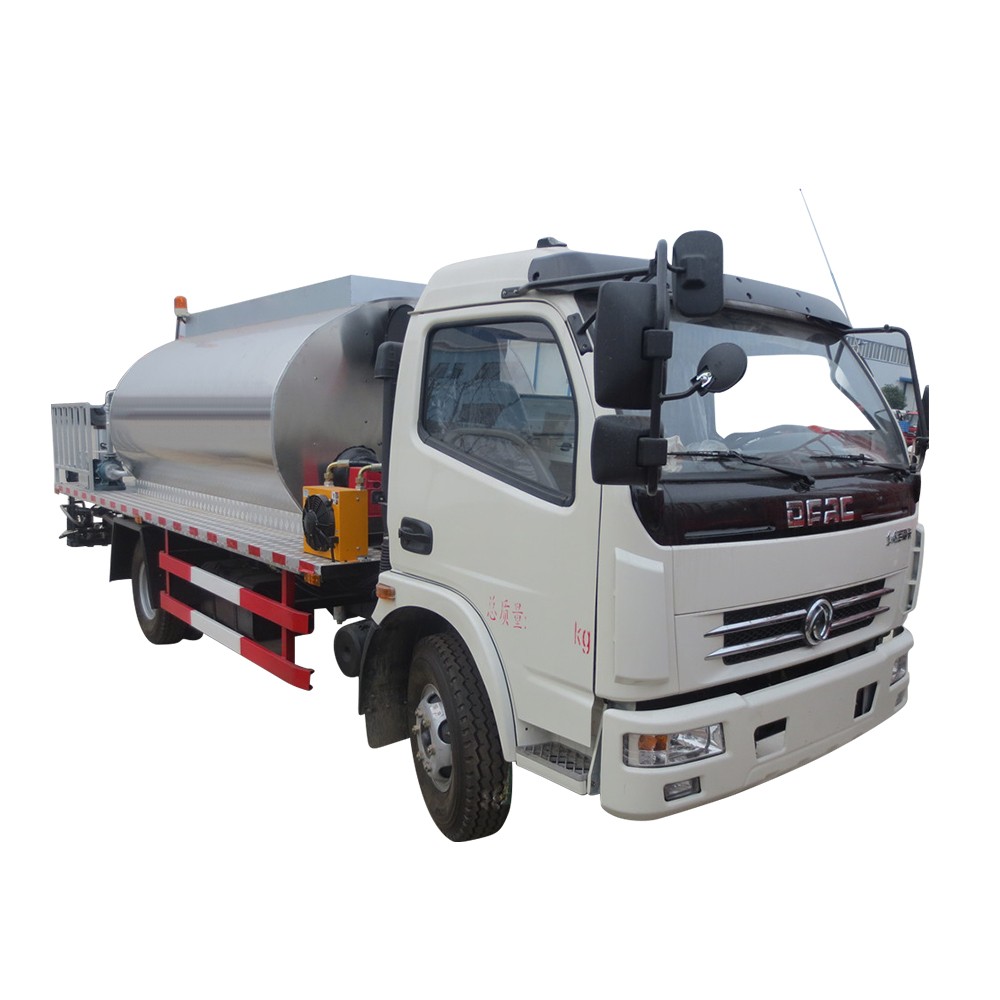 Camion distributore asfalto 3-5 Cbm